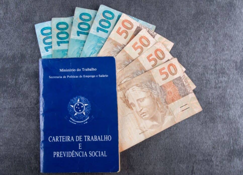 13º salário é garantido por lei (Foto: Reprodução)