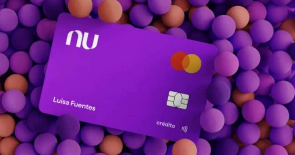 Nubank: aviso de cobrança de taxa nos cartões de crédito (Foto: Reprodução/Divulgação)